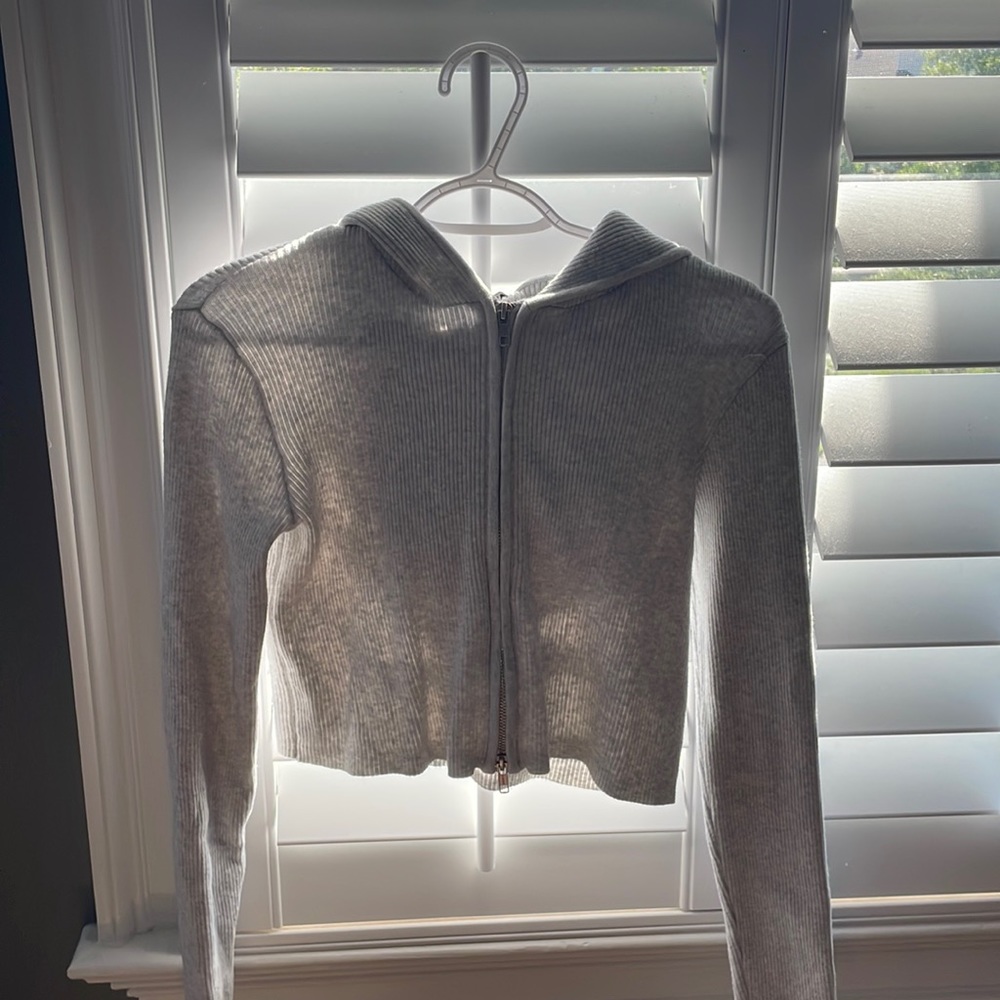 Brandy Melville Sweater (zip up)